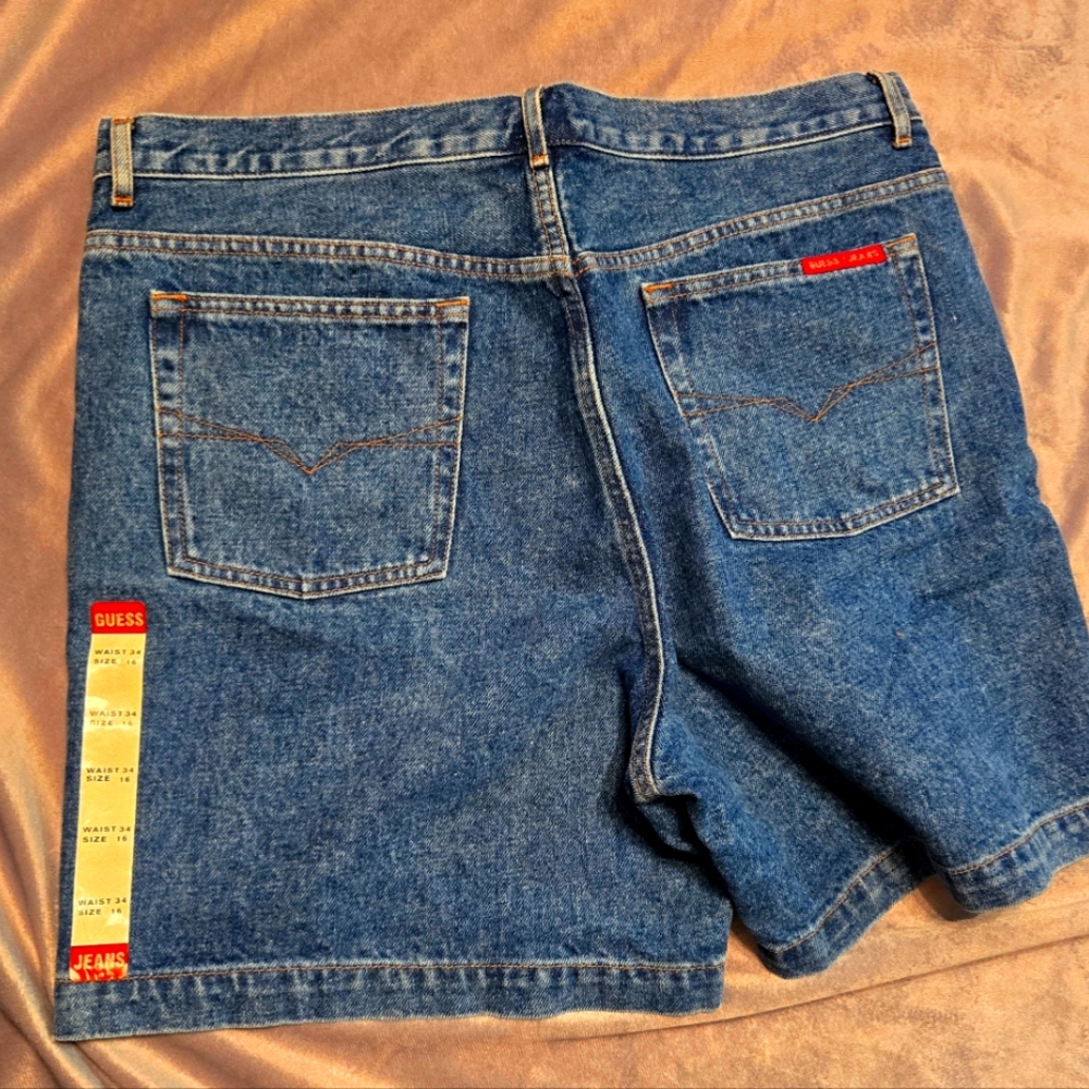 Vintage | Guess Denim Shorts 34